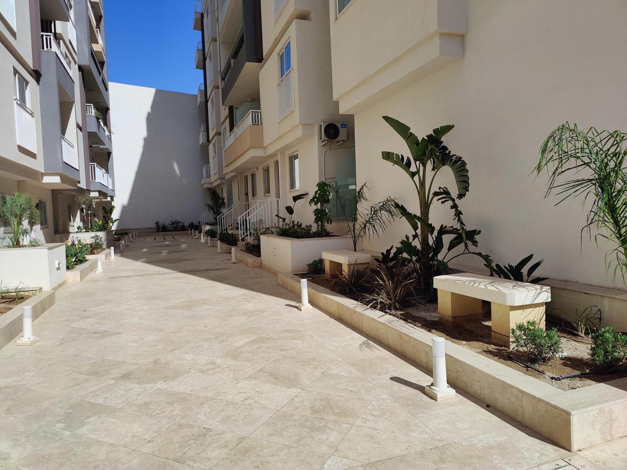 The Palm Court Daire St. Paul's Bay Dış mekan fotoğraf
